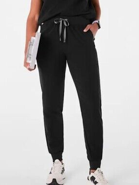 Figs Women's Zamora Yoga Waist Black Jogger Pants